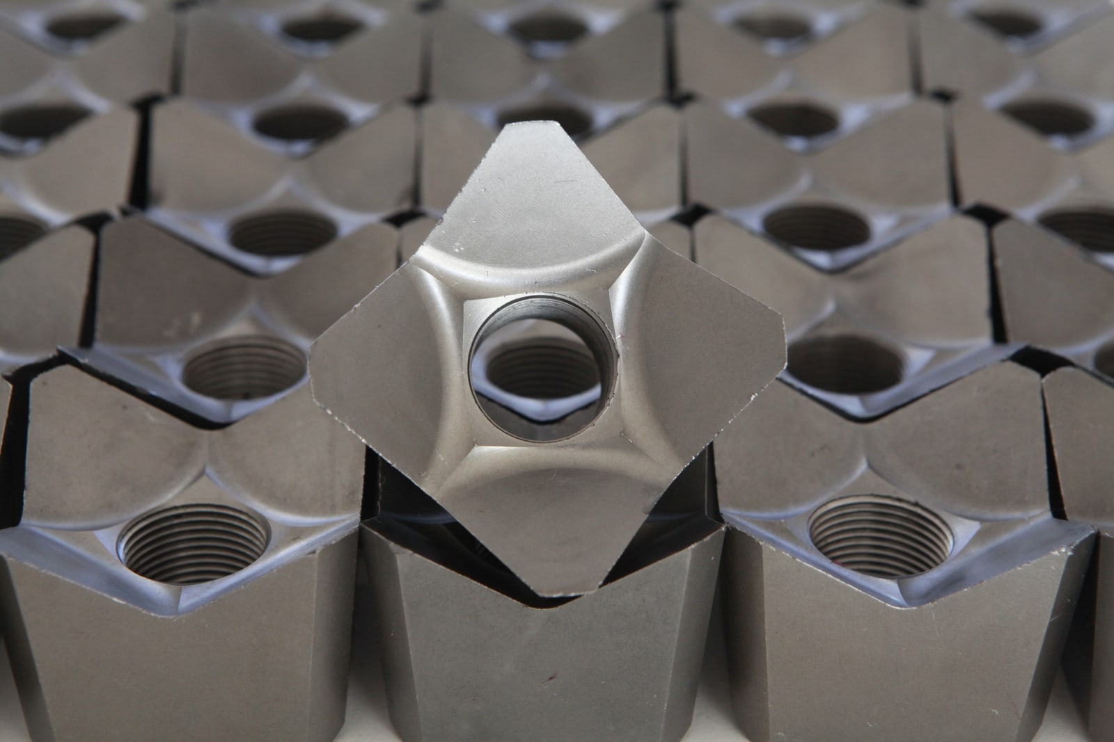 Husky steel saw teeth